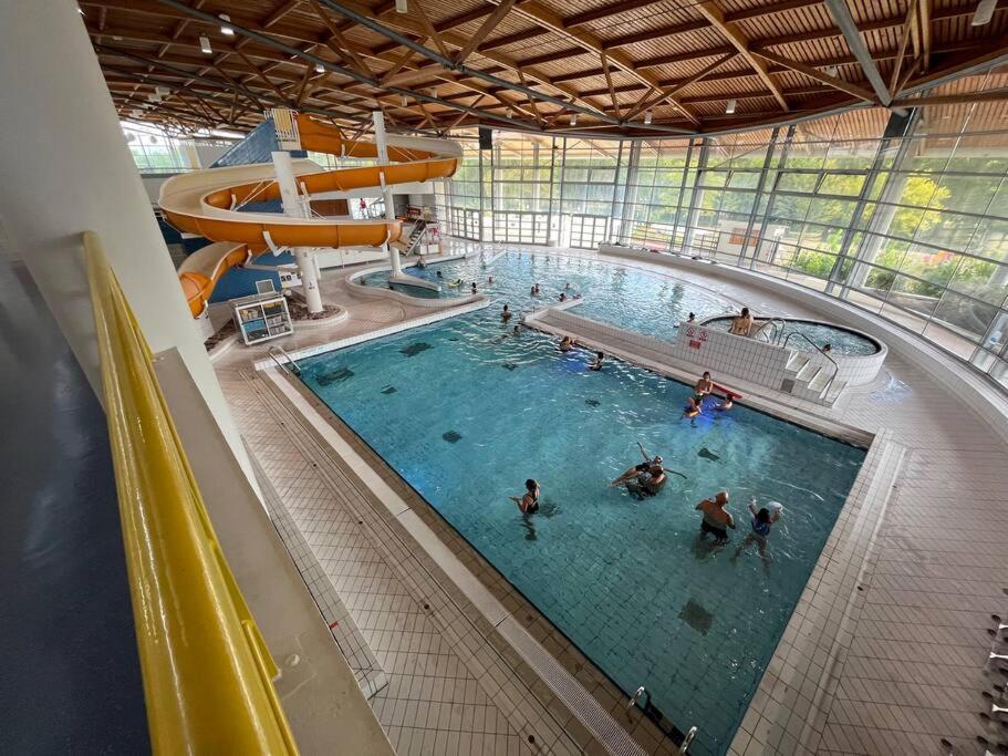 Charmante Charentaise Saint-Jean-dʼAngély Bagian luar foto